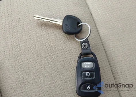 2009 Hyundai Sonata Gls z USA, uszkodzony, nr VIN 5NPET46C49H537623